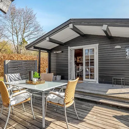 別荘 In With Kitchen